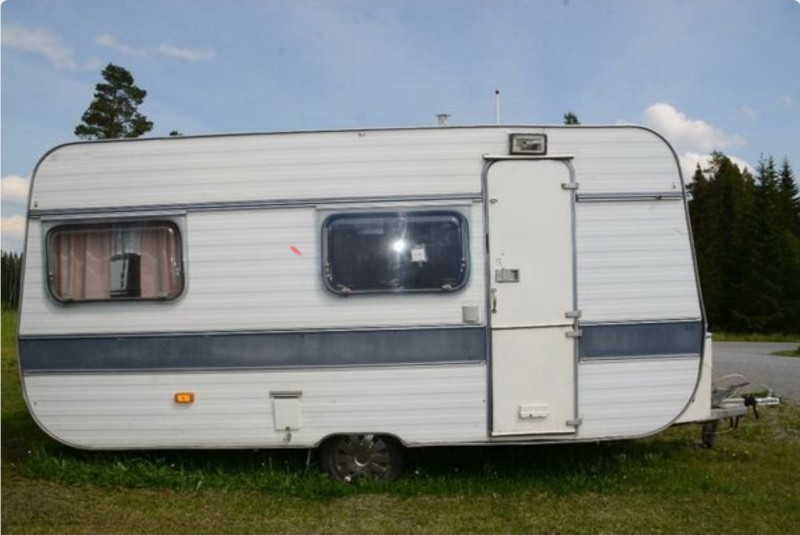 Polar Polar 440 Wohnwagen - Nykarleby, Finnland