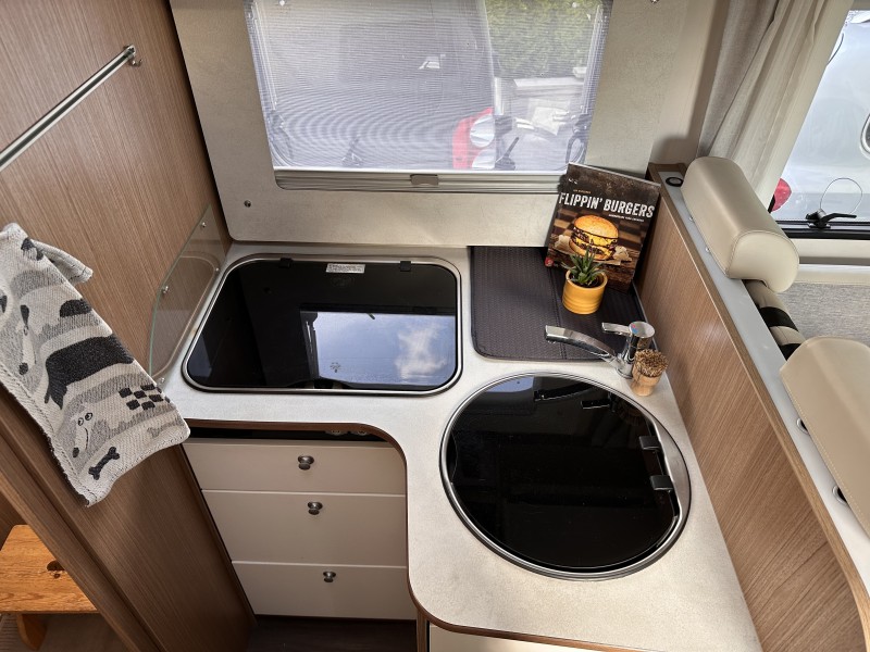 Carado T447 Camping-car - Uppsala, Suède