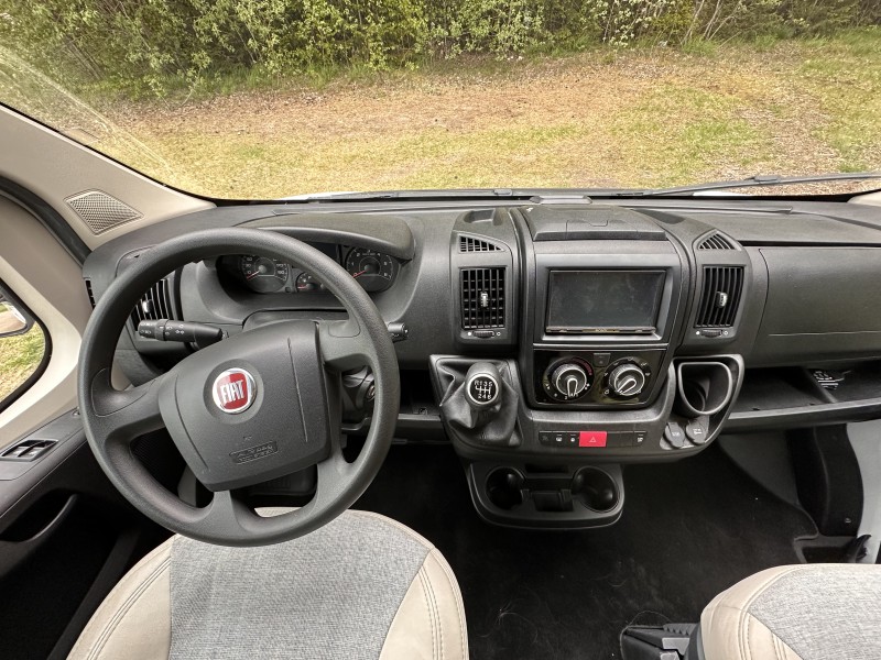 Carado T447 Camping-car - Uppsala, Suède