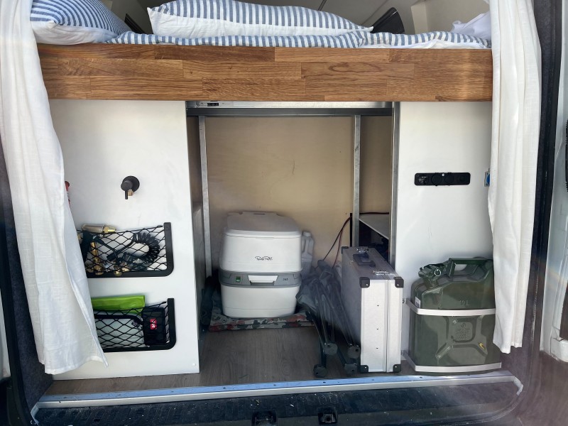 Renault Master Campingbus - Kriens, Schweiz