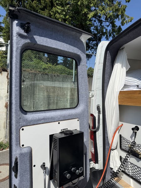 Renault Master Campervan - Kriens, Schweiz