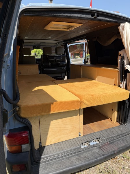 VW T4 Campingbus - Fräschels, Schweiz