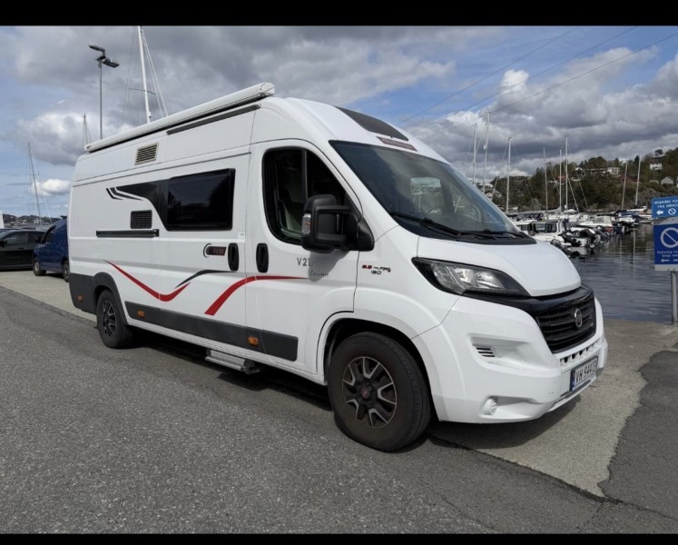 Challenger VA 217 Retkeilyauto - søreidgrenda, Norja