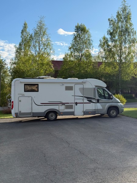 Adria Coral S670SL Wohnmobil - Dal, Norwegen