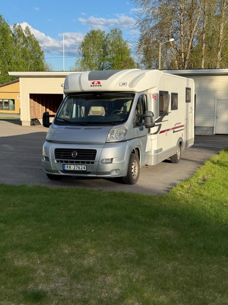 Adria Coral S670SL Wohnmobil - Dal, Norwegen