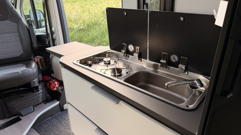 Adria Twin SLB 640 Campingbus - Arendal, Norwegen