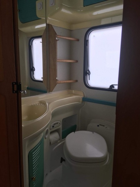 McLouis Glen 461 Wohnmobil - Satigny, Schweiz