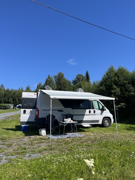 Adria TWIN 600 SP Campervan - Vallentuna, Sverige