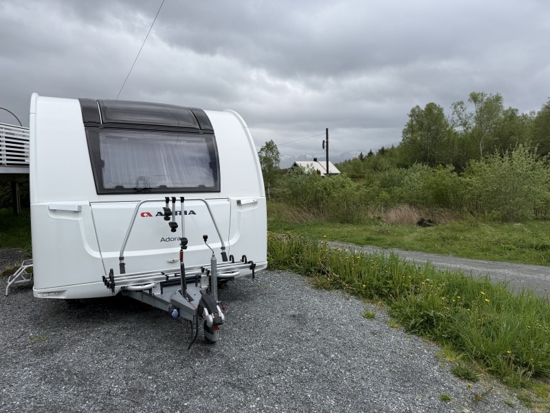 Adria Adora 753 Wohnwagen - Engavågen, Norwegen
