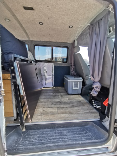 VW T5 Campingbus - Neuchâtel, Schweiz