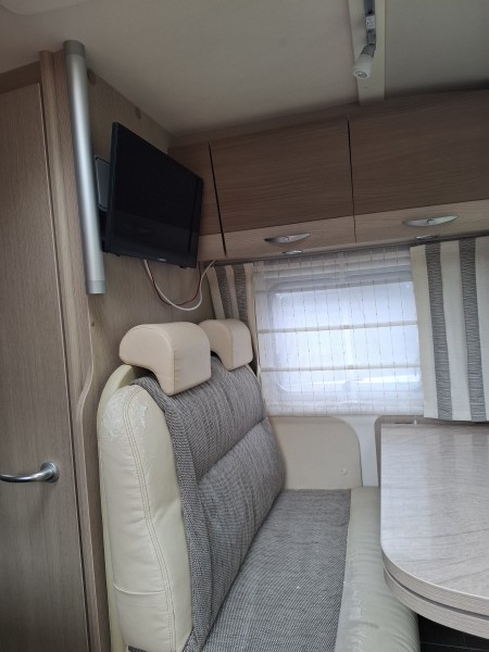   Wohnmobil - Rovaniemi, Finnland