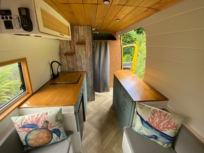VW Crafter 35 2.0 tdi CR Kasten Autocamper - Lostorf, Schweiz