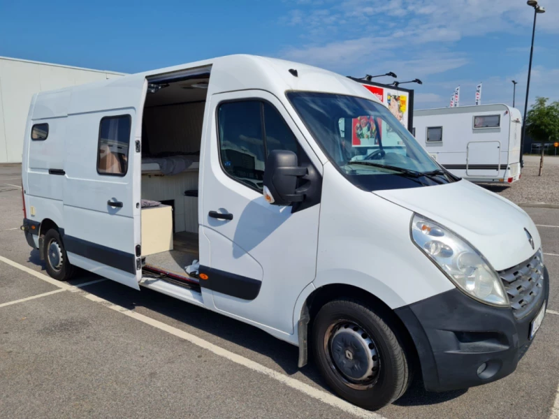 Renault Master Van 2.3 dCi Campingbus - Oskarström, Schweden