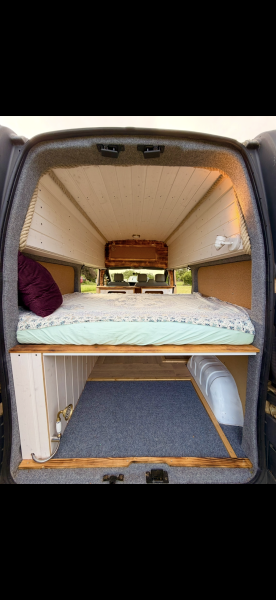   Campingbus - Niederhasli, Schweiz