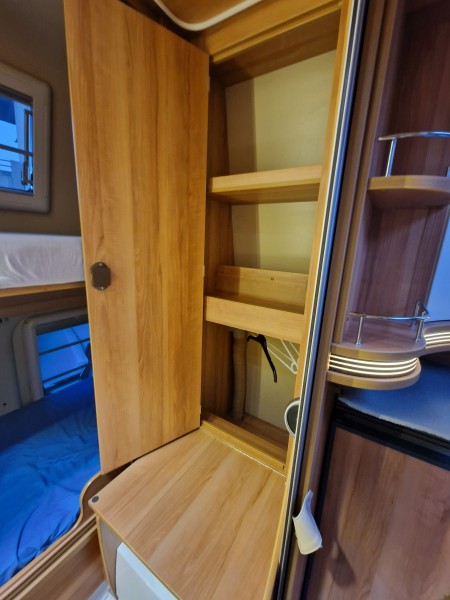 Pössl Pössl Globescout vario  545  unter 5.5meter lang! Campervan - Attiswil, Switzerland