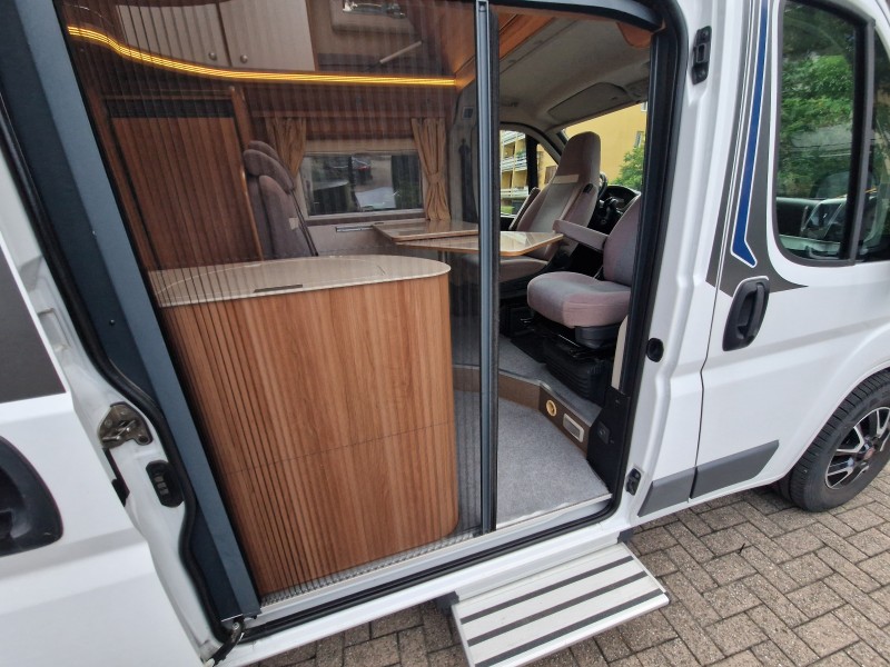 Pössl Pössl Globescout vario  545  unter 5.5meter lang! Campervan - Attiswil, Switzerland