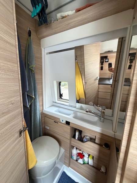 Knaus Boxstar Street XL Matkailuauto - Zürich, Sveitsi