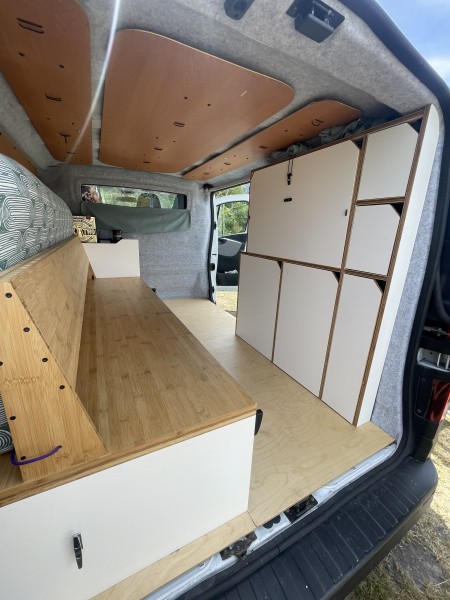Renault Trafic Campingbus - Kehrsiten, Schweiz