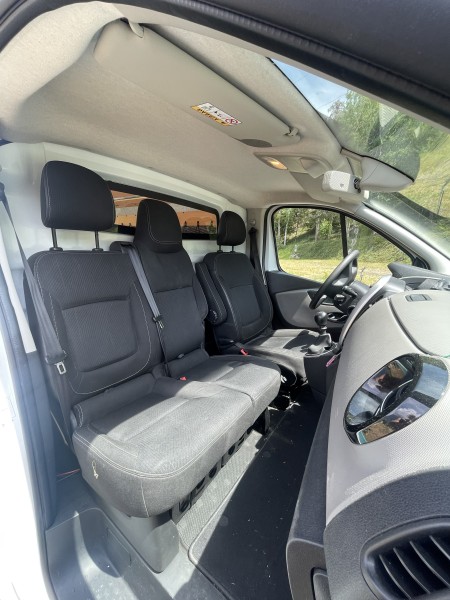 Renault Trafic Campingbus - Kehrsiten, Schweiz