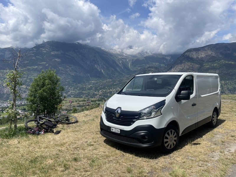 Renault Trafic Campingbus - Kehrsiten, Schweiz