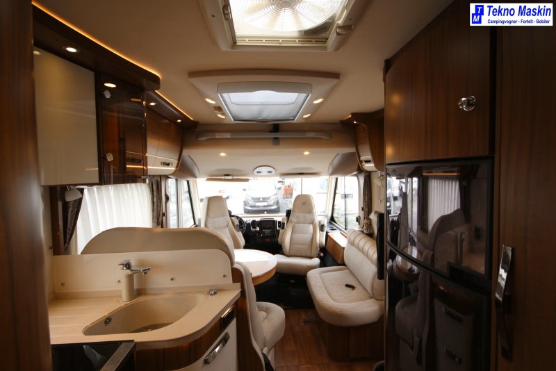 Hymer B 798 PL Motorhome - Auli, Norway