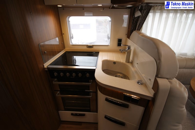 Hymer B 798 PL Motorhome - Auli, Norway