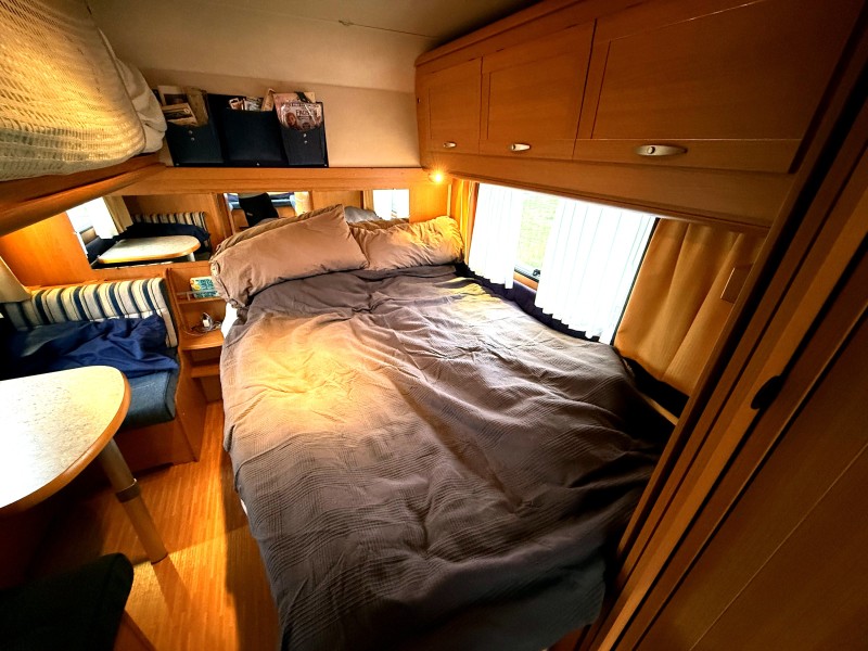 Knaus Knaus 580 Royale UK Matkailuvaunu - Luleå, Ruotsi