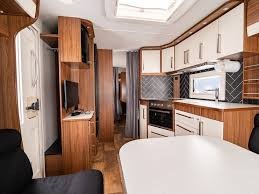 Polar 730 Caravane - Ytterby, Suède
