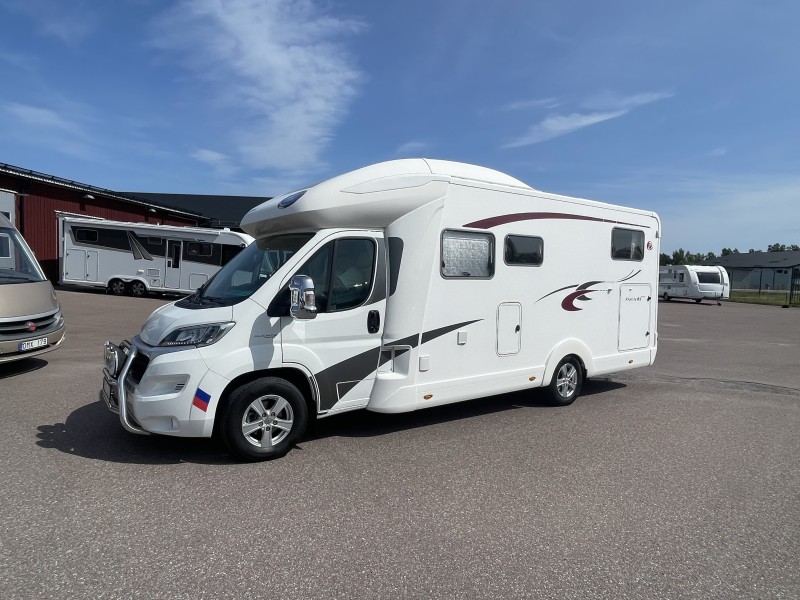 Eura Mobil Profila RS 740 Fiat Multijet 150 Camping-car - Hofors, Suède