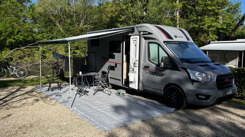 Challenger Ford Challenger S 217 Camping-car - Neuenegg, Suisse