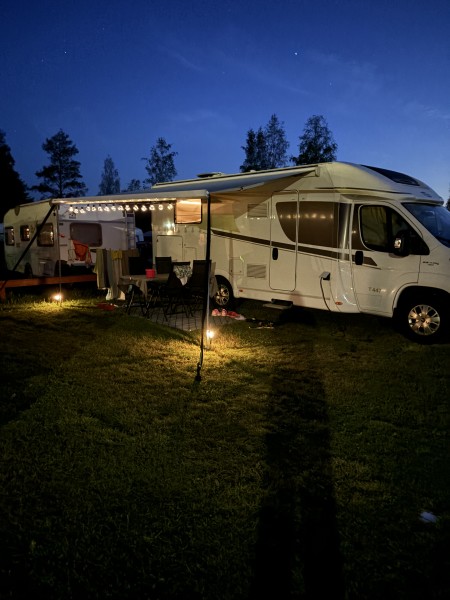 Carado T447 Husbil - Värmdö, Sverige