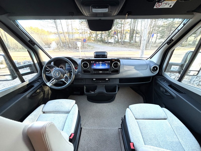 Hymer Hymer Tramp S695 317 CDI 170 hv Wohnmobil - Espoo, Finnland