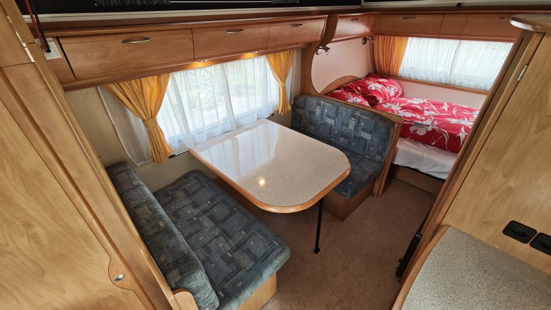 Trigano Rubis 420 Caravan - Malters, Switzerland