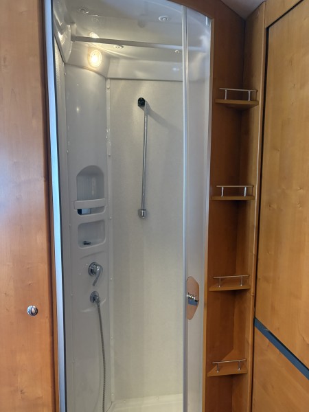 Fiat Niesmann 6700 I Wohnmobil - Gråbo, Schweden