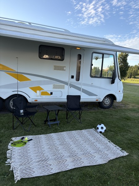 Fiat Niesmann 6700 I Wohnmobil - Gråbo, Schweden