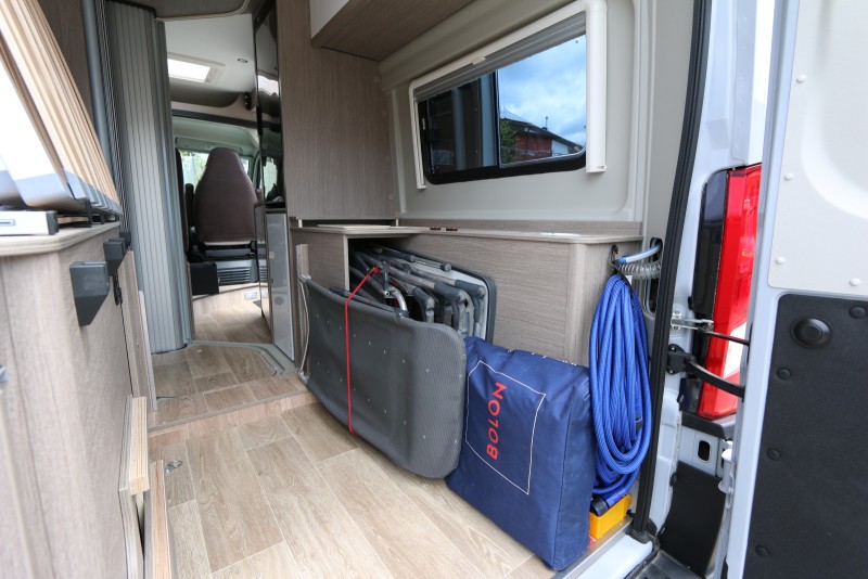 Pössl 2WIN R Plus mit RAUMBAD und AHK Camping-car - Wangen im Allgäu, Allemagne