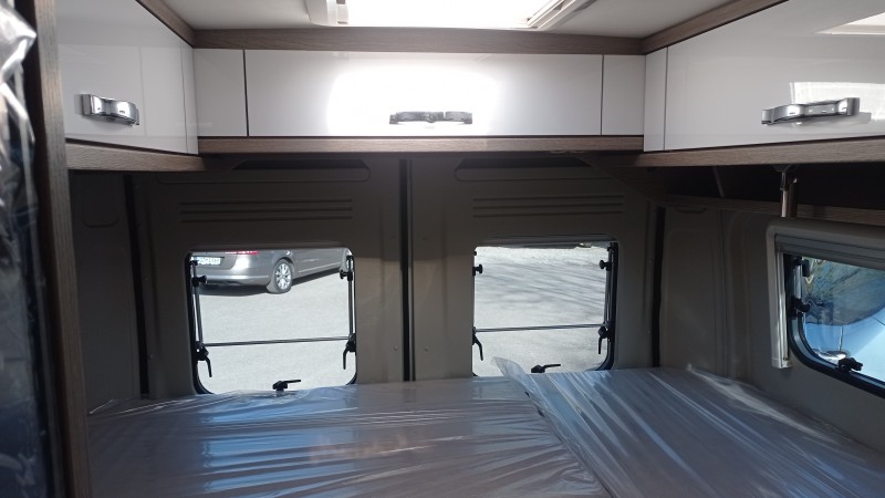 Pössl 2WIN R Plus mit RAUMBAD und AHK Camping-car - Wangen im Allgäu, Allemagne