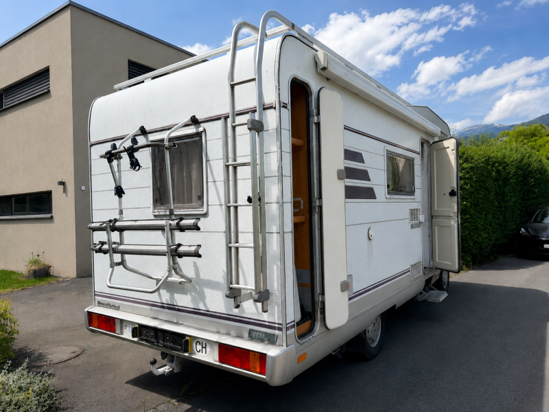   Camping-car - Grabs, Suisse