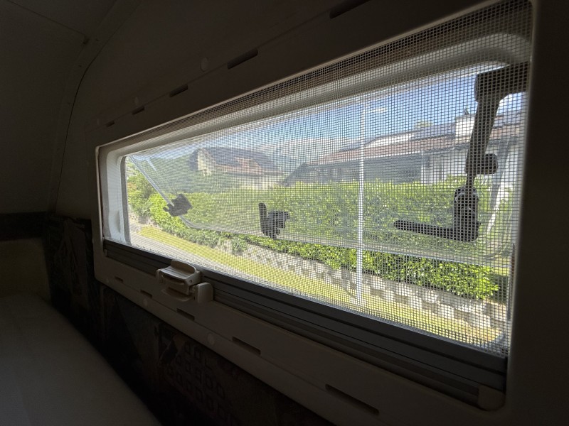   Camping-car - Grabs, Suisse