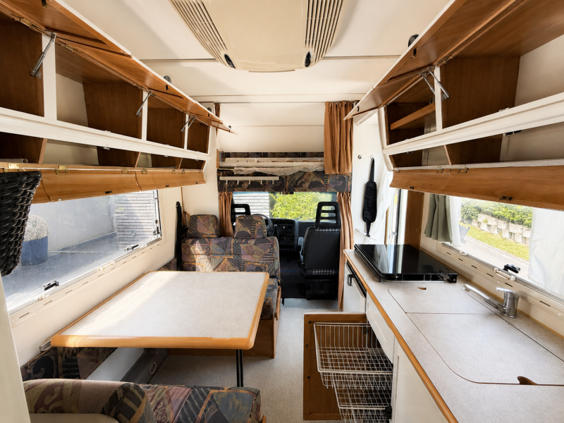   Camping-car - Grabs, Suisse