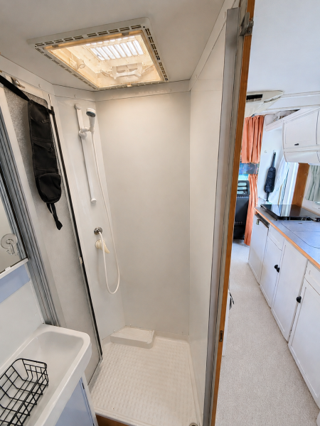   Camping-car - Grabs, Suisse