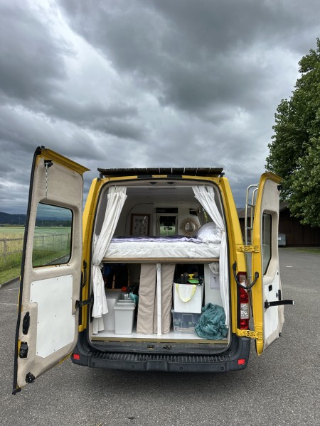 Renault Master T35 dCi125 Campervan - Münsingen, Switzerland