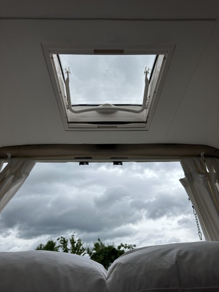 Renault Master T35 dCi125 Campervan - Münsingen, Switzerland
