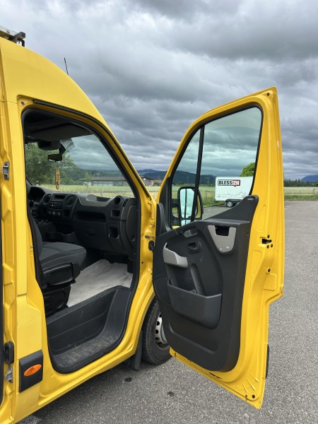 Renault Master T35 dCi125 Campervan - Münsingen, Switzerland