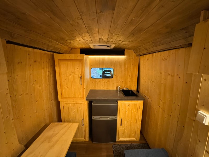 Peugeot boxer Van - Hakadal, Norvège