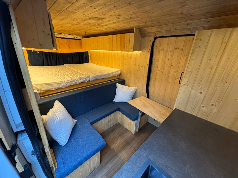 Peugeot boxer Van - Hakadal, Norvège