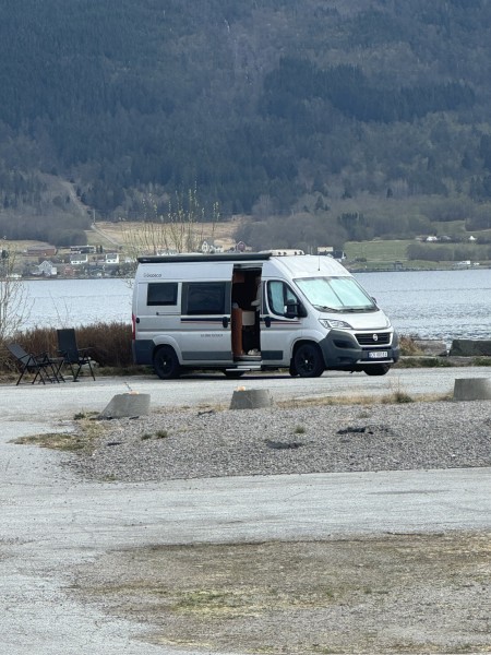   Van - Ulsteinvik, Norvège