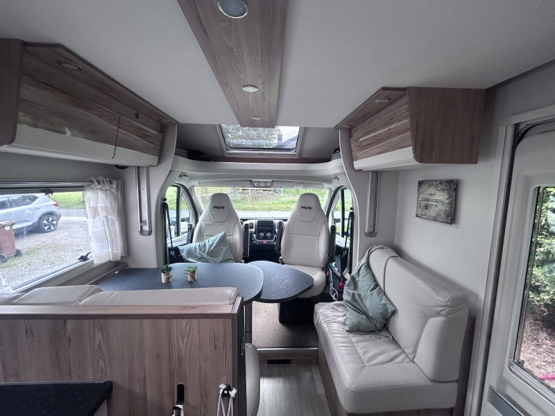 Pilote P 746 GJ Wohnmobil - Sätila, Schweden