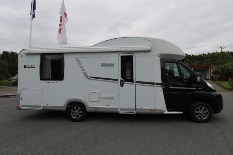 LMC H727 Wohnmobil - Värnamo, Schweden