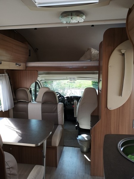   Wohnmobil - Schleinikon, Schweiz